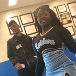 Meet your Posher, Mya